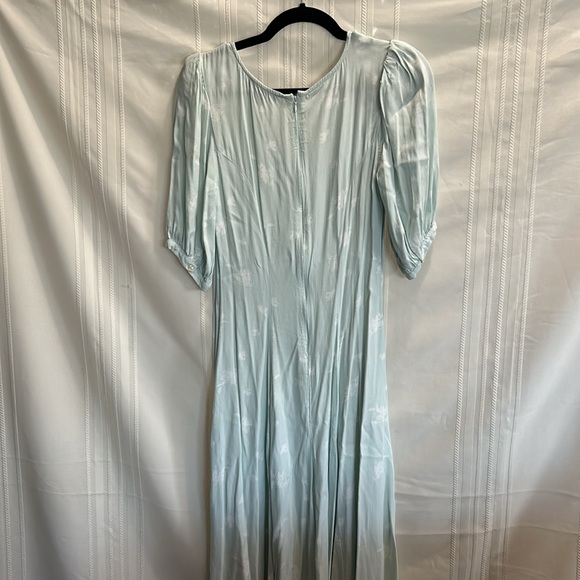 Dress - Picture 6 of 8